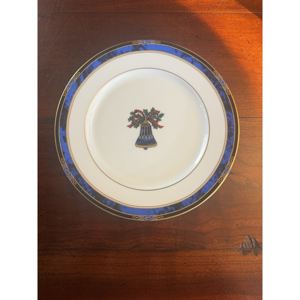 Savannah Accent Salad Plate By Fitz Floyd  American Settings Yule Bell Blue‎